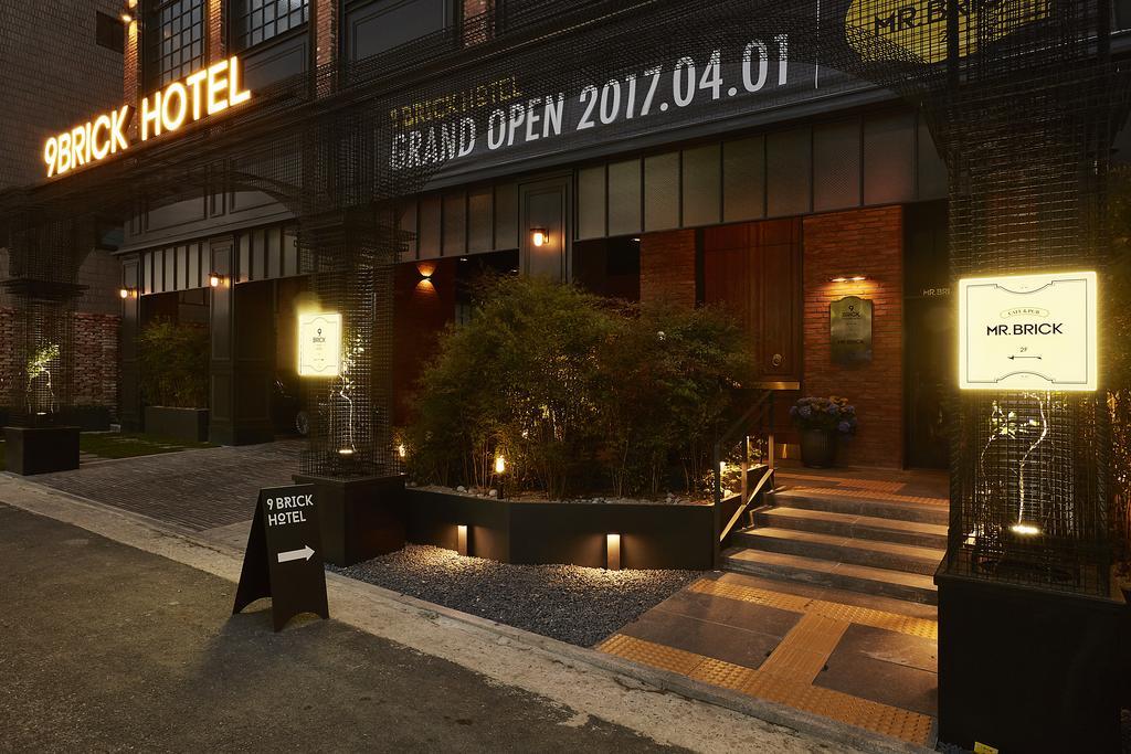 9 Brick Hotel Сеул Екстер'єр фото